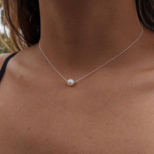 Ins cold chocker titanium steel plated 18K gold imitation pearl pendant necklace female clavicle necklace