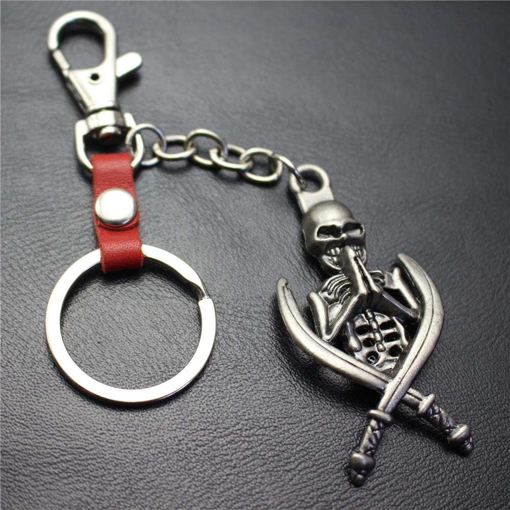 Double Sword Reaper Skull Alloy Pendant Leather Keychain Retro Key Ring Pendant Gift