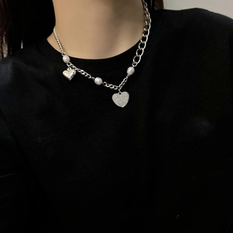 Pearl Stitching Love Letter Pendant Necklace Women's High-end Sense Net Red Versatile Clavicle Chain Hip Hop Frosty Accessories