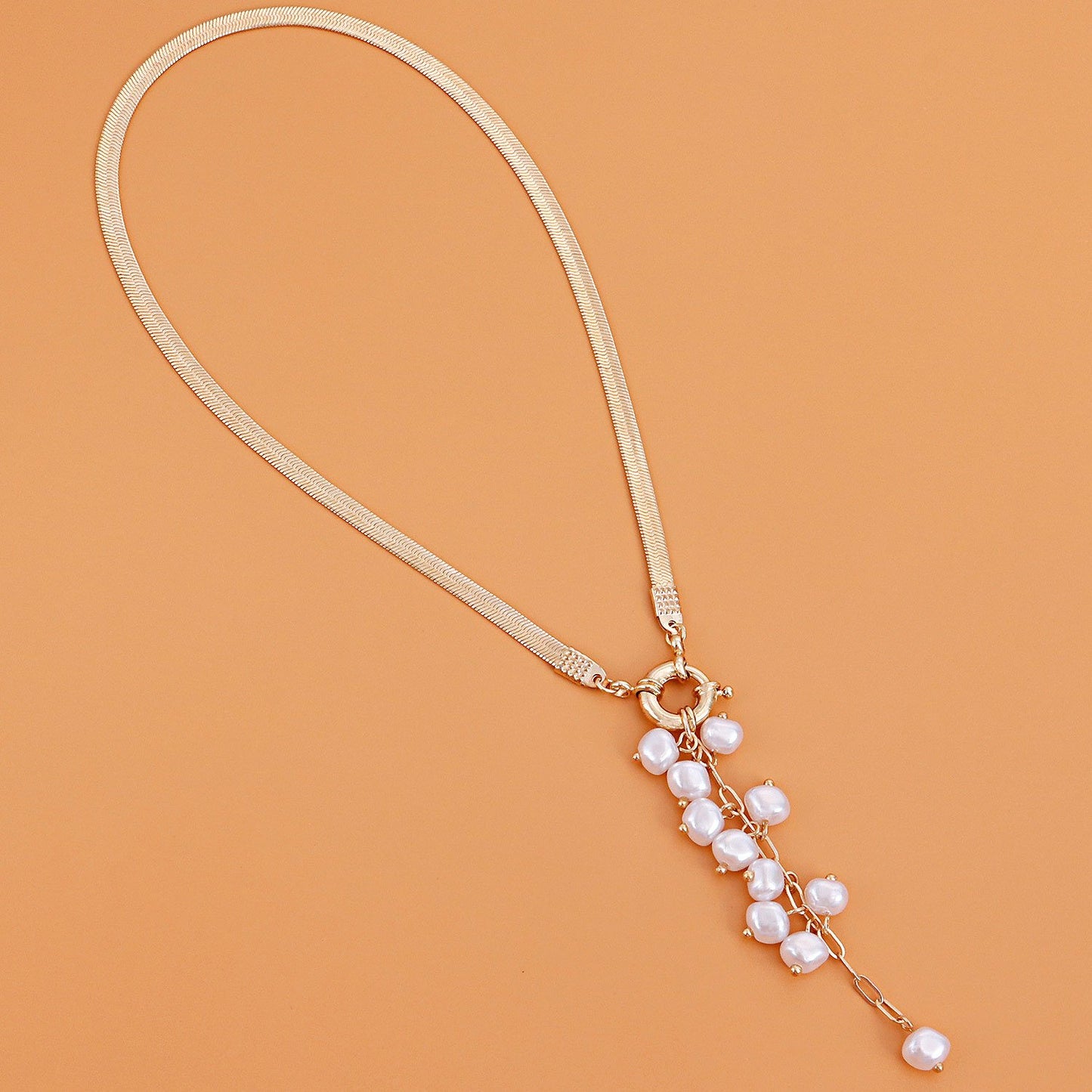 Jewelry Fashion Personality Pearl String Pendant Necklace Women's Trendy Model Light Luxury Snake Bone Chain Necklace