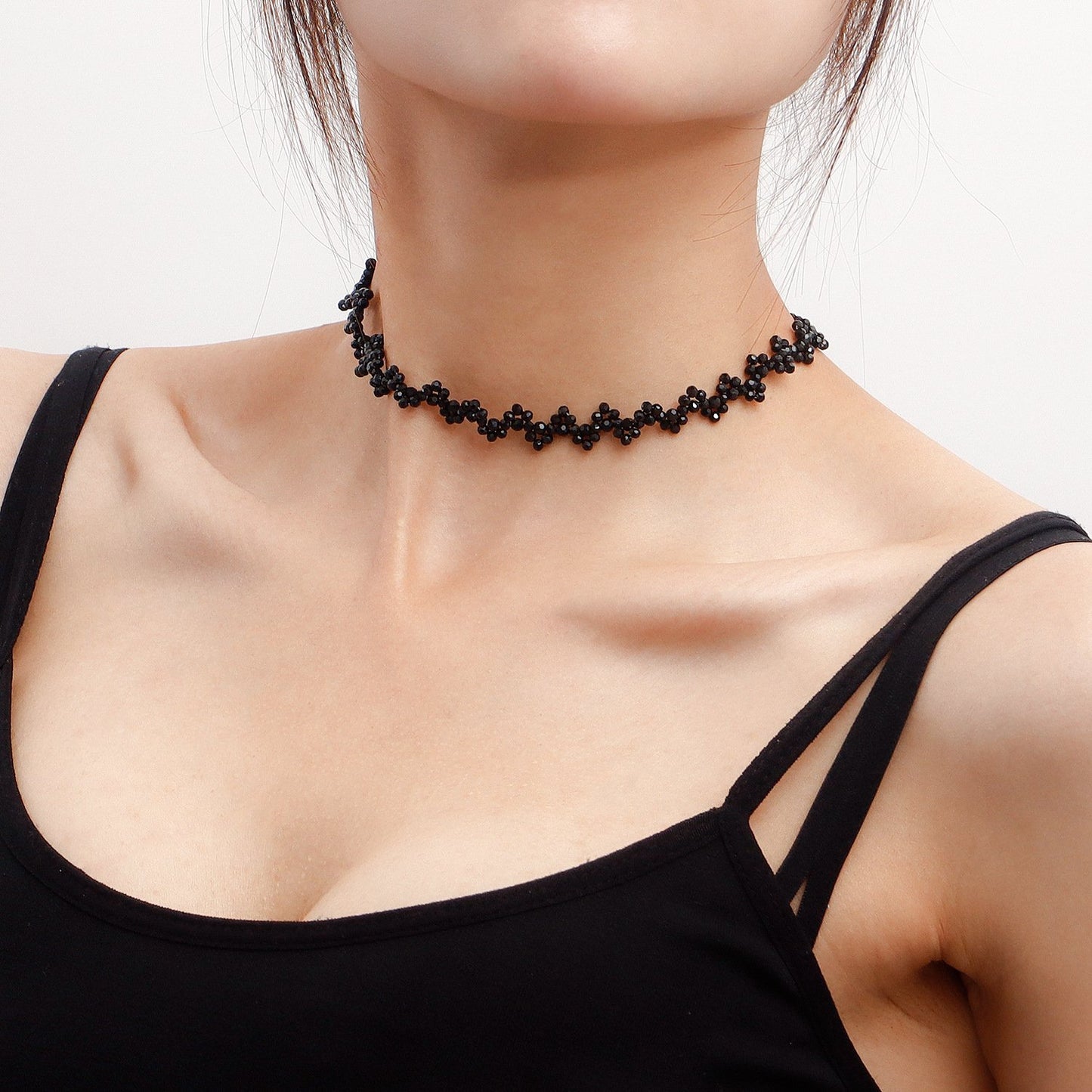 Explosive summer ins black crystal hand-woven necklace necklace female trend jewelry choker