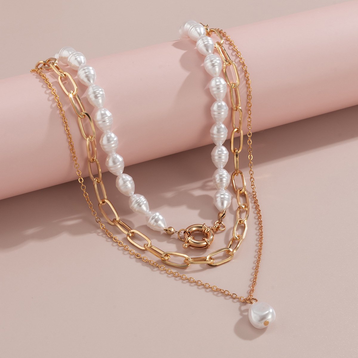 Jewelry Retro Palace Baroque Pearl Necklace Simple Metal Ot Buckle Chain Necklace Female