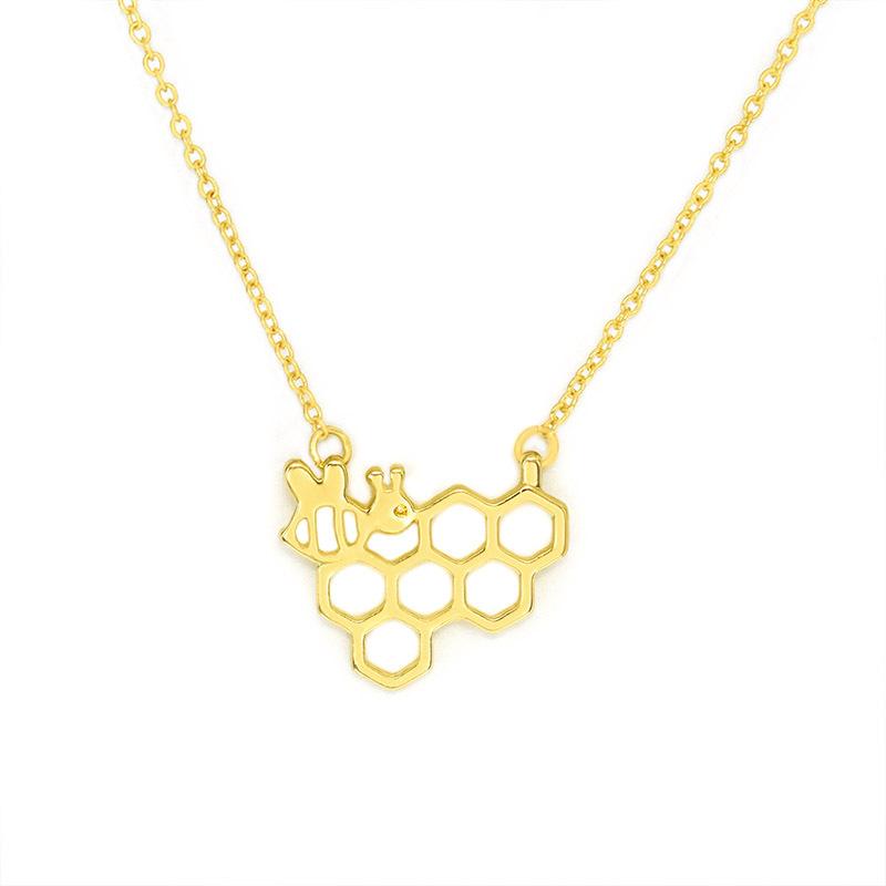 18 Creative Jewelry Hexagonal Honeycomb Honeycomb Cute Bee Pendant Necklace