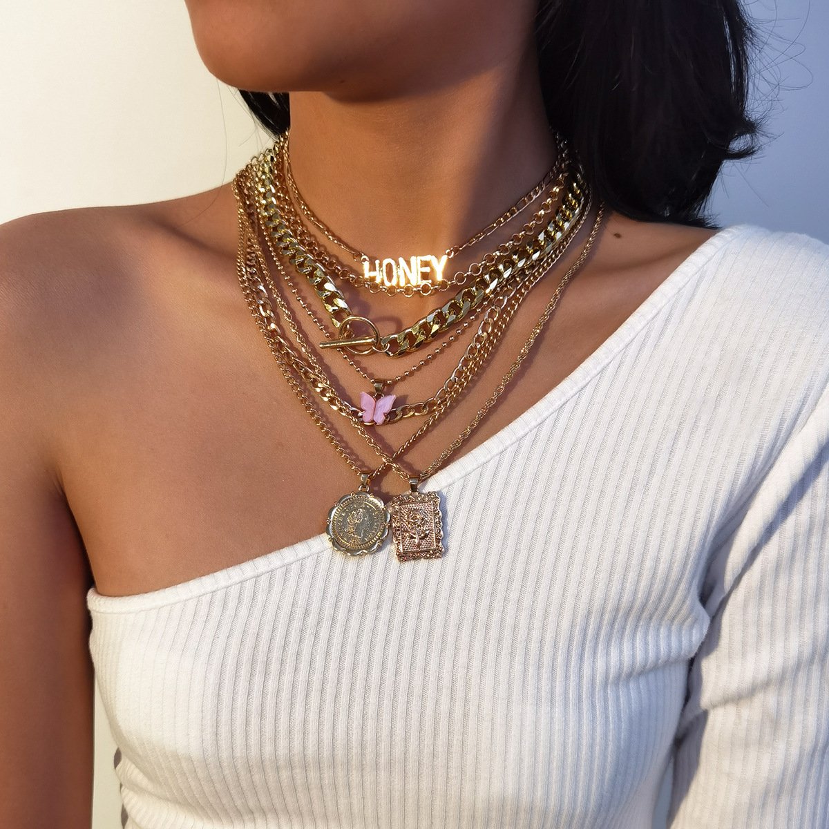 Fashion Jewelry Personality Simple OT Buckle Multilayer Necklace Hip Hop Retro Metal Butterfly Necklace Female