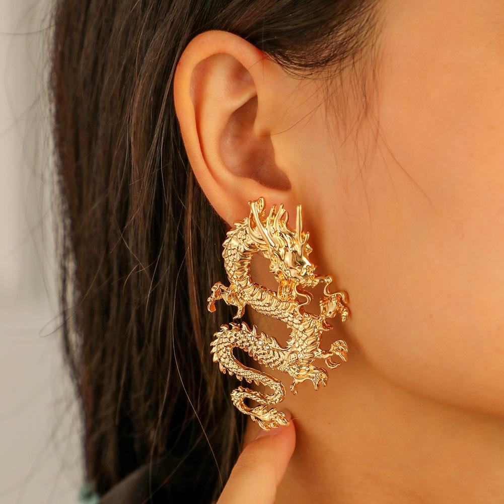 Popular Chinese dragon earrings personality cool exaggerated zodiac dragon fashion earrings jewelry