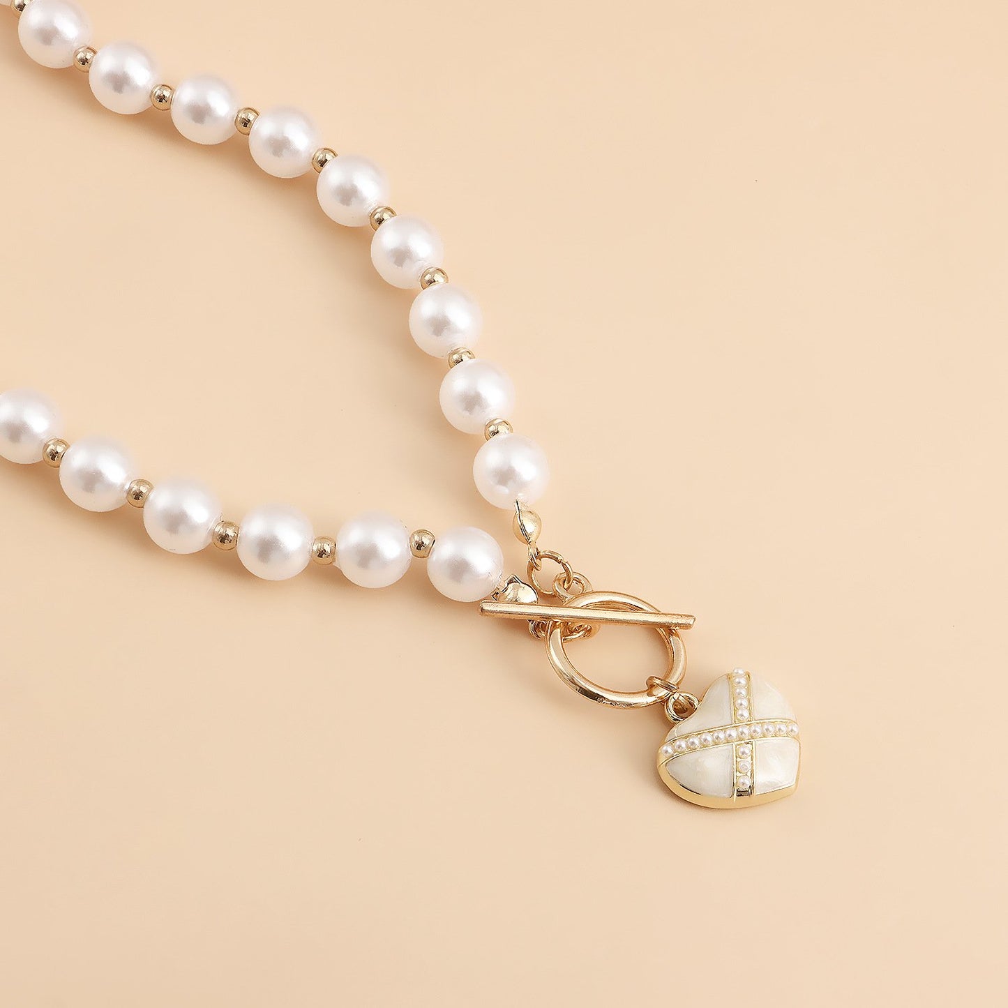 Jewelry ins simple imitation pearl love pendant necklace female clavicle chain sweet cool necklace choker