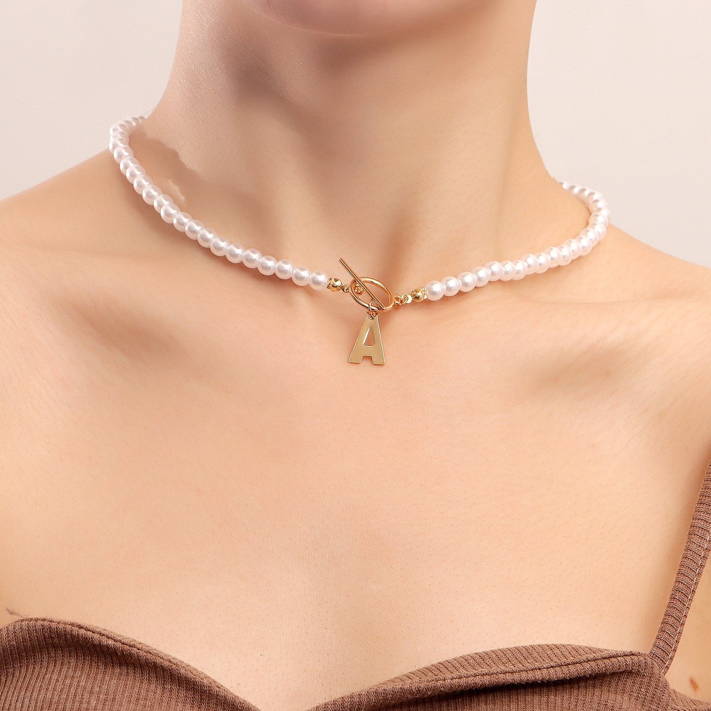 Explosive simple imitation pearl chain letter A pendant necklace female choker pearl necklace