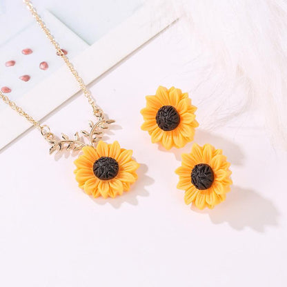 Necklace Pearl Sunflower Necklace Earrings Set Femininity Fashion Sunflower Set