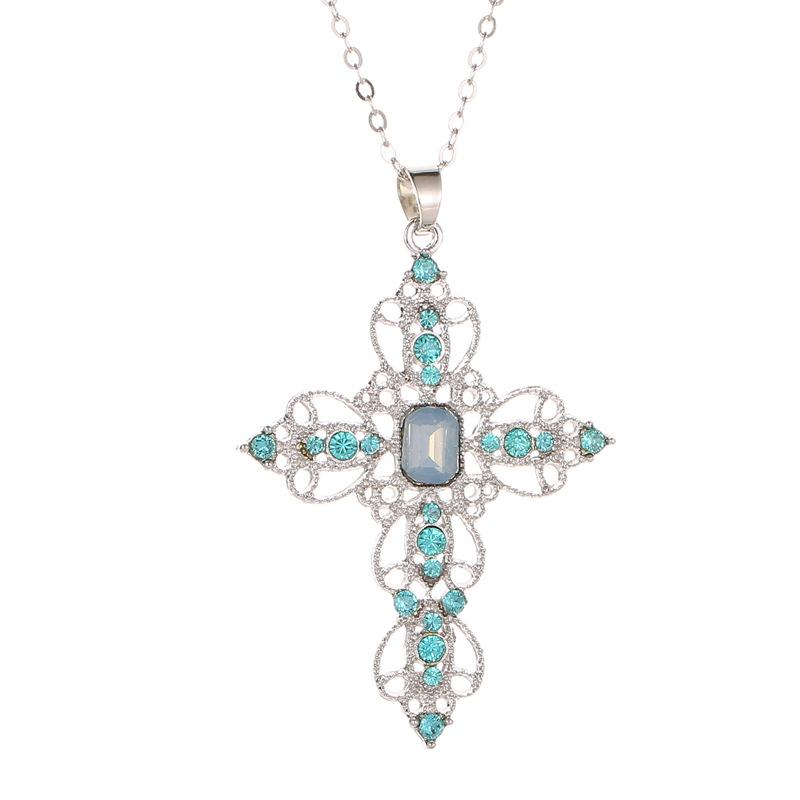 Fashion Classic Cross Necklace Bohemian Hollow Diamond Necklace Clavicle Chain