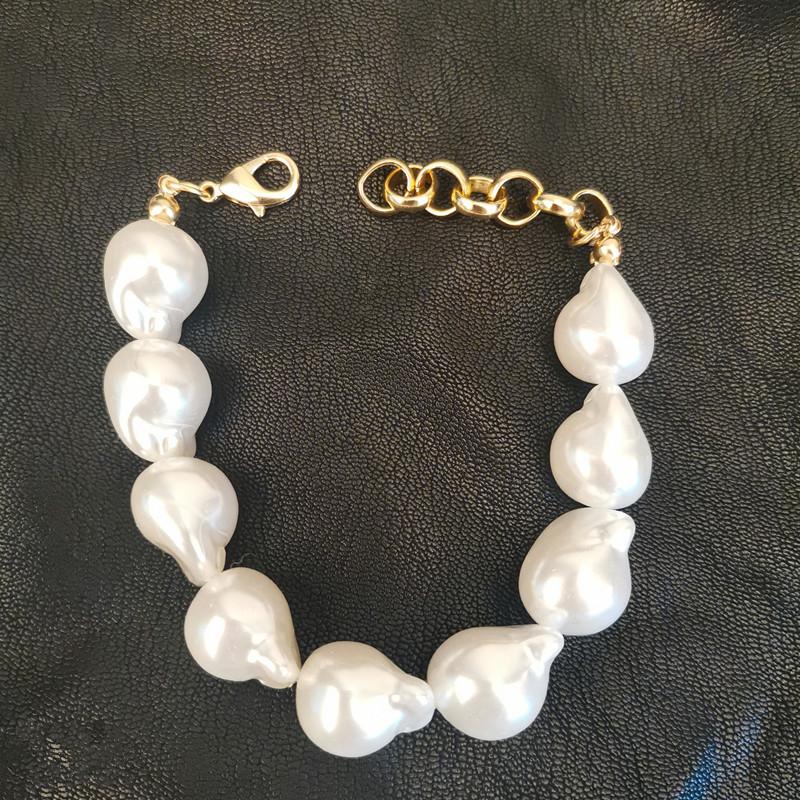 Baroque Pearl Necklace Simple Necklace Bracelet Earrings Necklace White Irregular Pearl Necklace