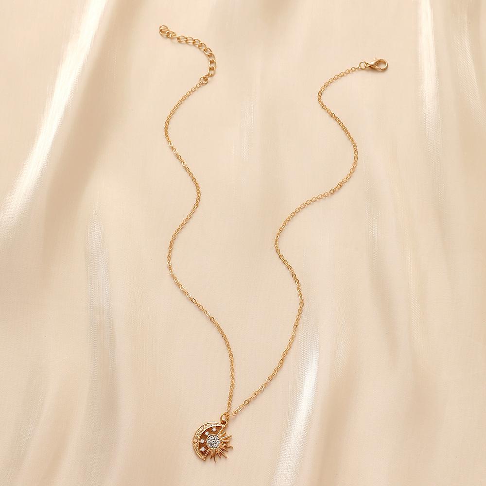 Fashion simple ladies metal hollow moon sun full diamond pendant necklace choker clavicle chain