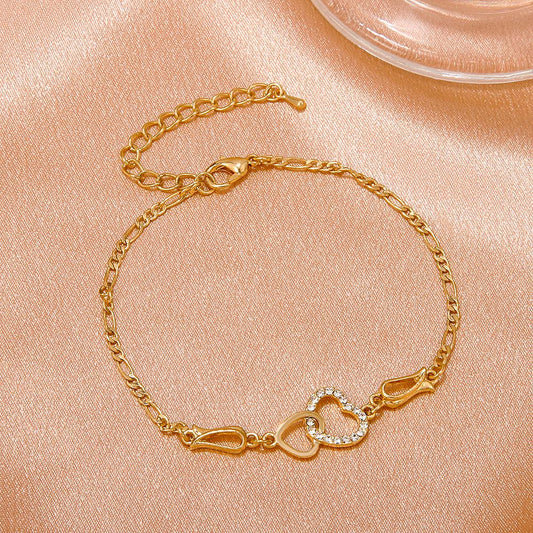 Simple Zircon Hollow Love Bracelet Ins Fashion Retro Heart-shaped Jewelry Girls Niche Design Trend