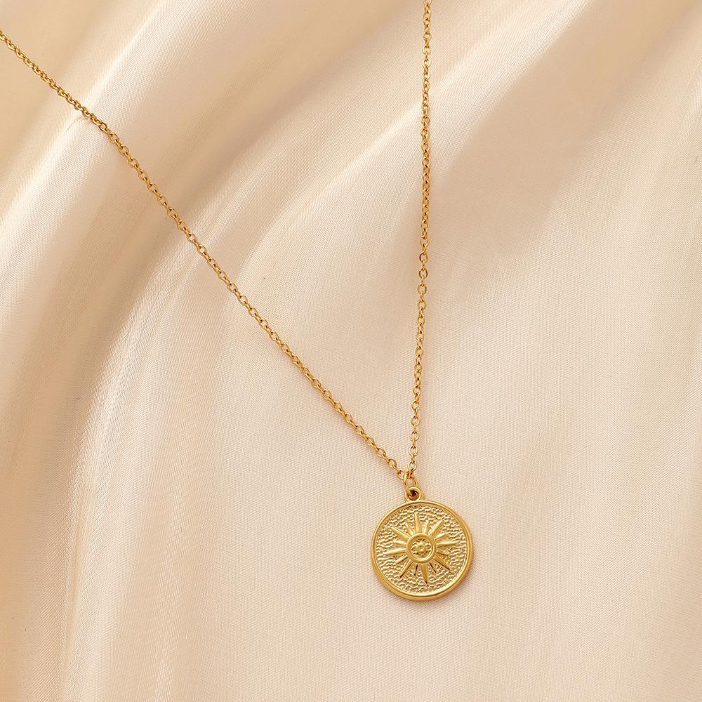 Original Design Personality Simple Stainless Steel Gold Round Coin Embossed Sun Necklace For Women