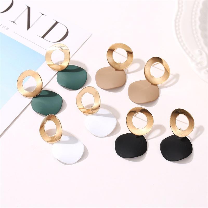 Fashion geometric earrings simple three-dimensional disc earrings earrings personality irregular round earrings women
