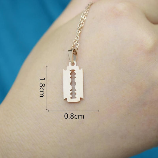 Jewelry men's razor blade personality pendant necklace does not fade stainless steel