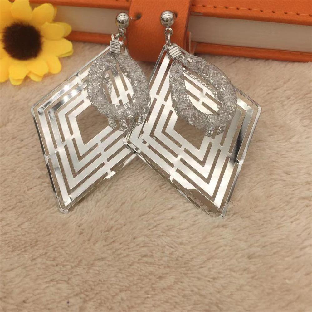 Hollow diamond-shaped sequin earrings mesh tube water drop earrings women's earrings earrings lattice