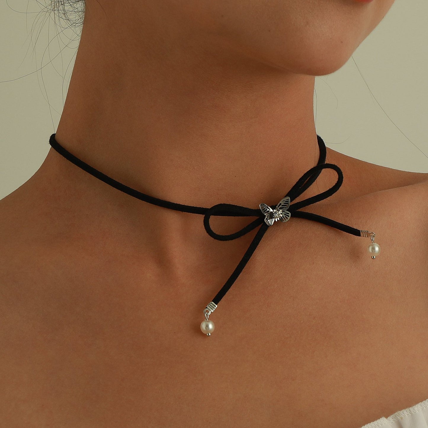 Jewelry Trendy Night Fur Rope Butterfly Necklace Women's New Exaggerated Pearl and Diamond Necklace