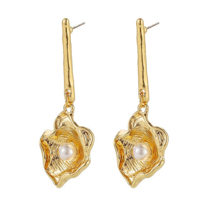 French Retro Irregular Shell Pearl Earrings Fashion Metal Simple Versatile Word Stud Earrings Women