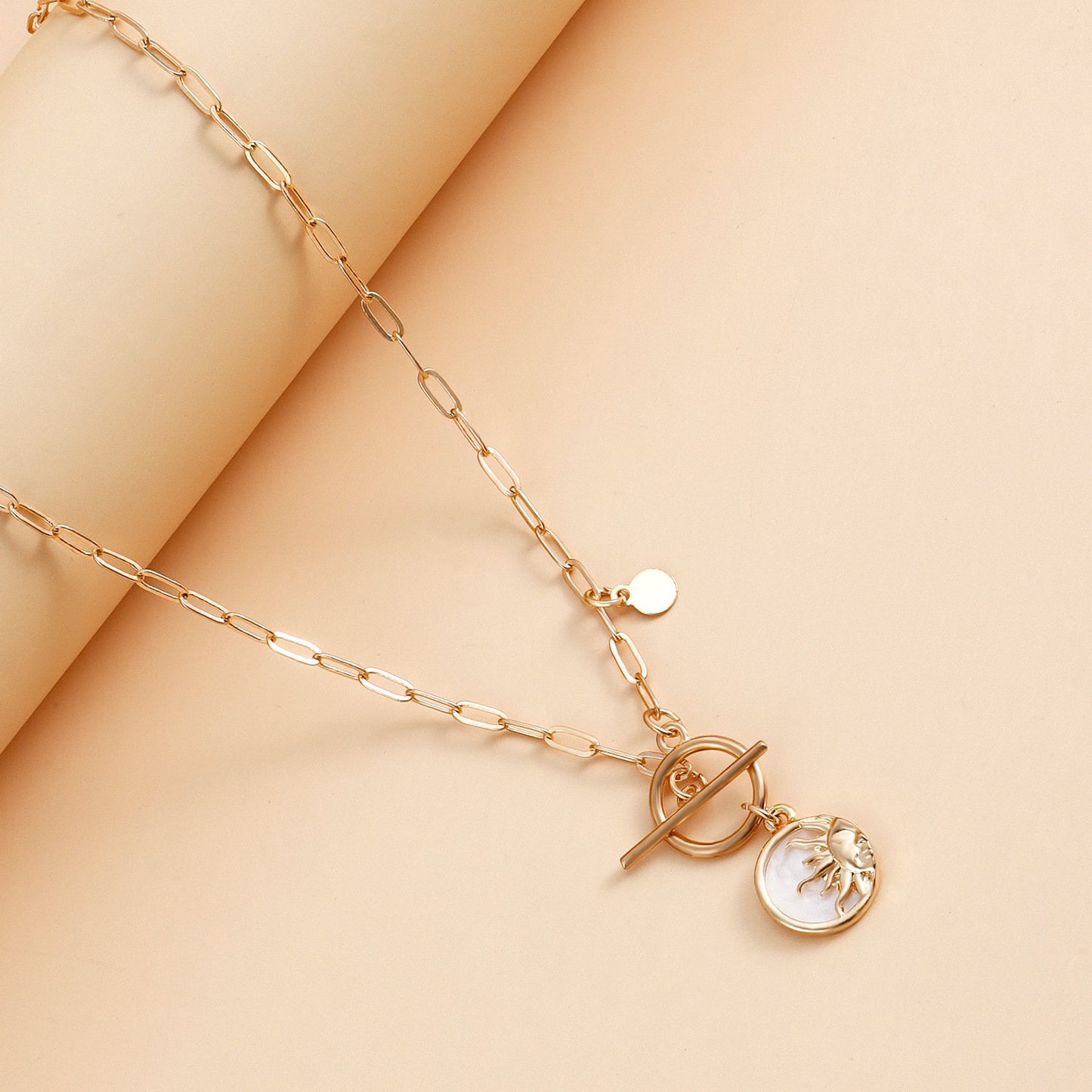 Jewelry trend alloy mini white mother-of-pearl sun pendant necklace female punk collarbone sweater chain