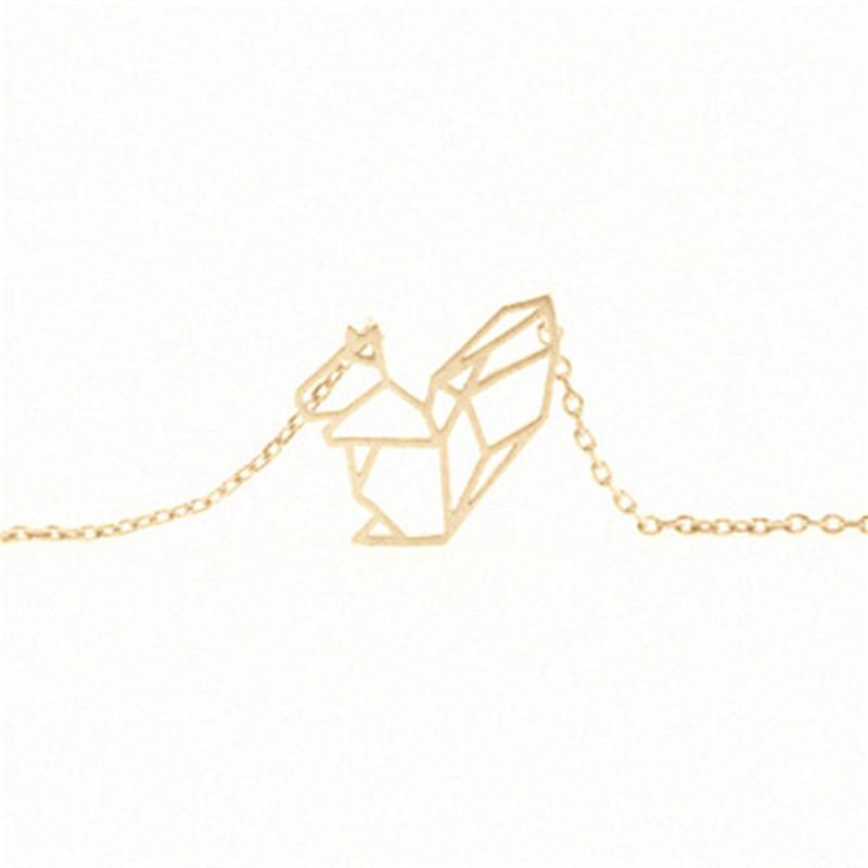 Simple and popular jewelry explosion fashion fashion hollow little squirrel short female clavicle chain