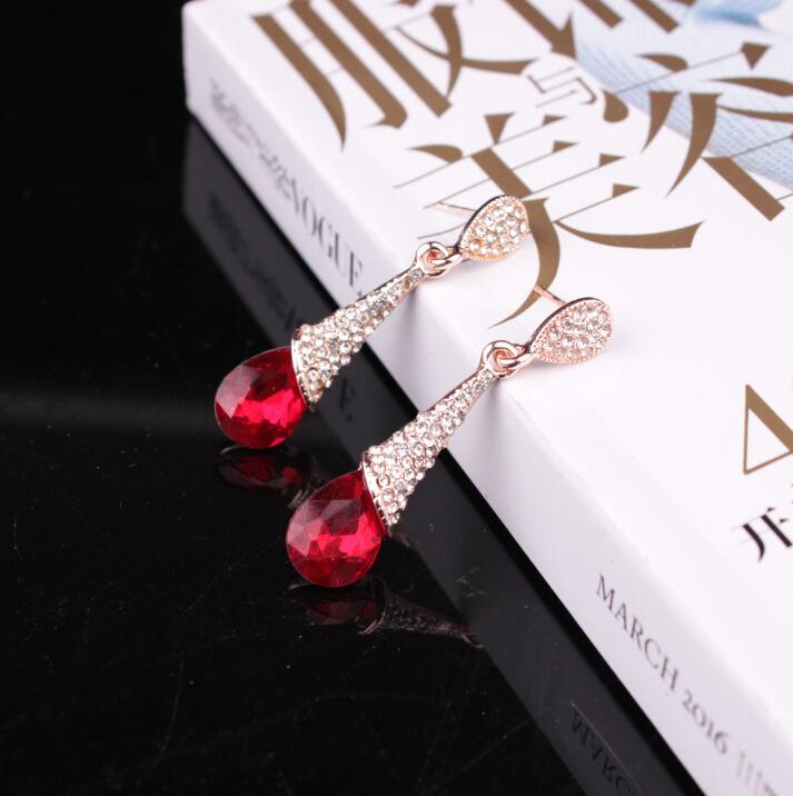 Fashionable Long Drop Earrings Simple and Exquisite Diamond Earrings Jewelry