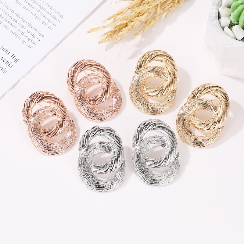 Circle Twist Earrings Geometric 8-shaped Pattern Earrings Female Distribution Earrings Jewelry