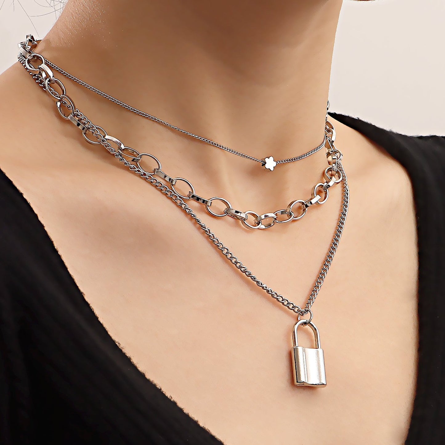 Trend Jewelry Punk Hip Hop Exaggerated Double Clavicle Chain Lock Pendant Necklace Metal Collar