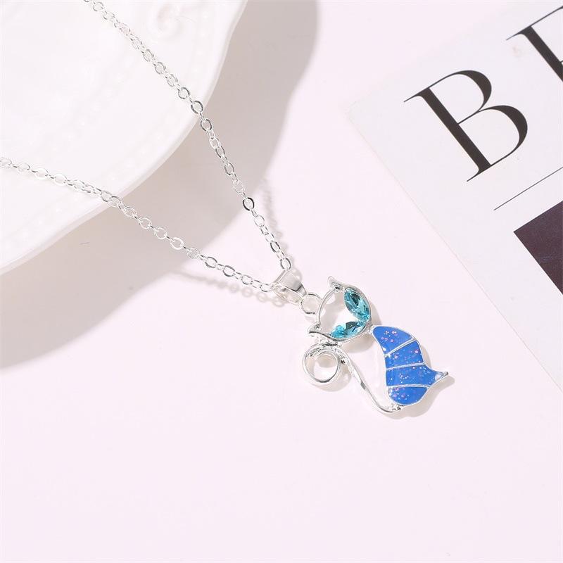 Necklace Personality Hollow Diamond Kitten Clavicle Chain Sweet Opal Cat Pendant