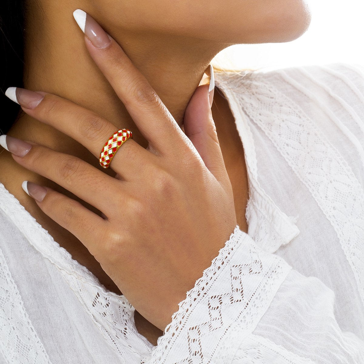 Metal micro-inlaid imitation gold index finger ring ring retro checkerboard color drop oil ring for women