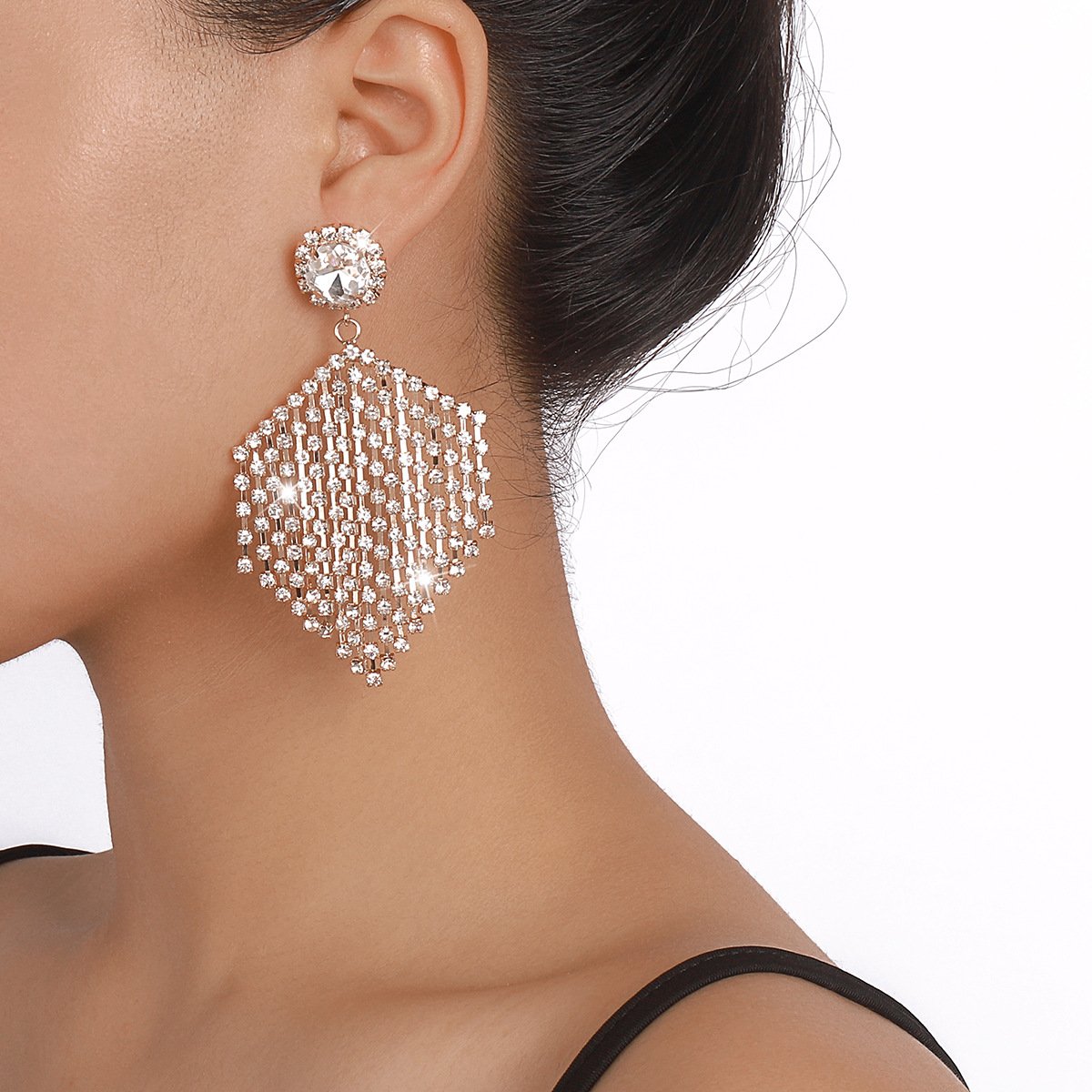 E1526 Temperament Claw Chain Rhinestone Tassel Earrings Baroque Light Luxury Internet Celebrity Fashion Earrings