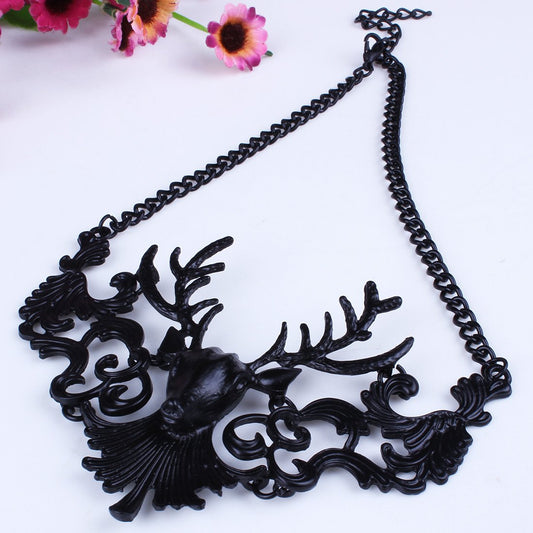 XL5814 Street Fashion Exaggerated Retro Metal Hollow Sika Deer Head Christmas Necklace Clavicle Chain