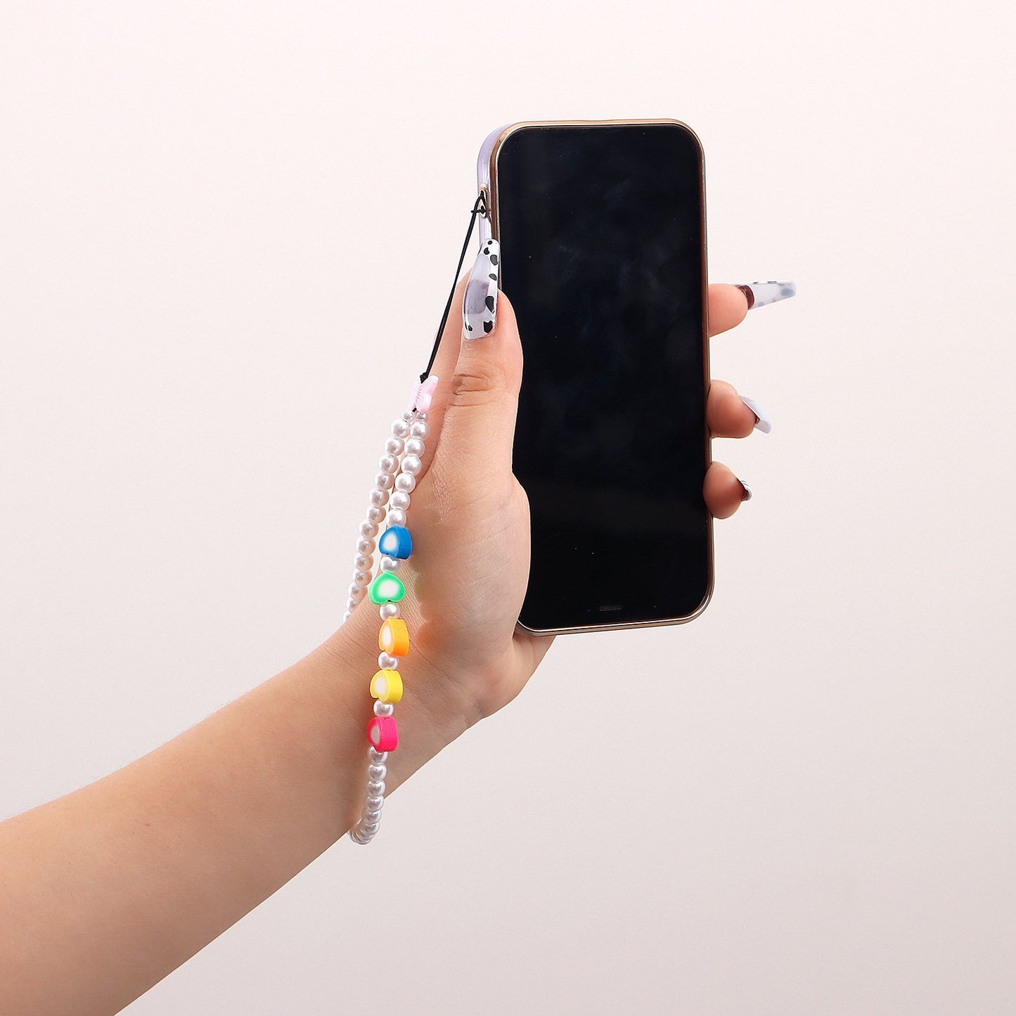Ins hot style beaded mobile phone rope ladies mobile phone chain DIY love letter combination free matching