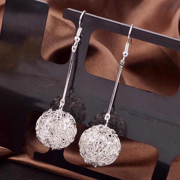 Trendy fashion metal wire ball earrings OL versatile ladies earrings