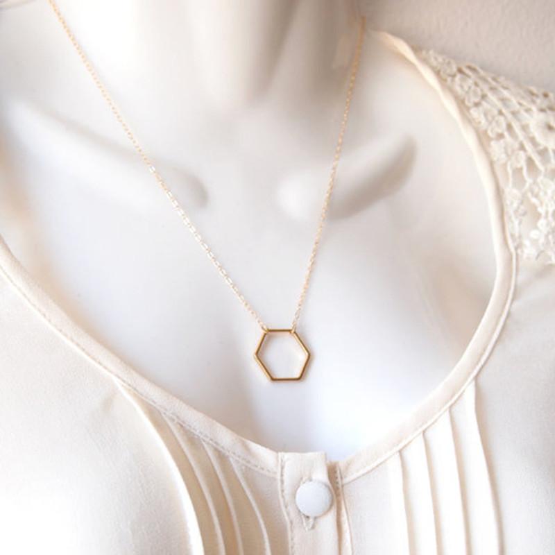 Jewelry Simple Fashion Hexagonal Necklace Delicate Clavicle Necklace Clearance