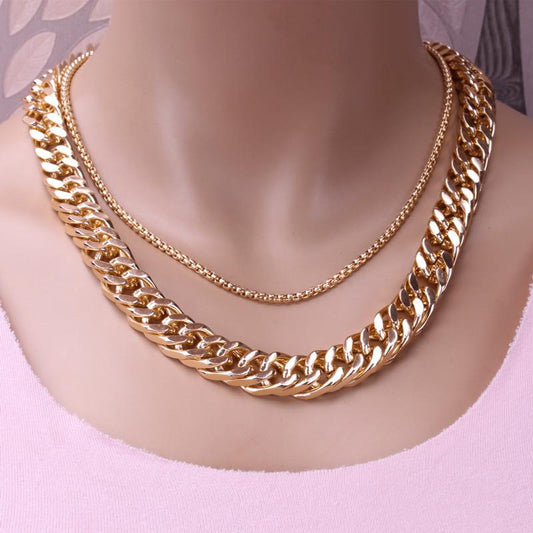 Simple multi-layer alloy necklace fashion street shooting twist chain mix and match double-layer short chain clavicle chain female