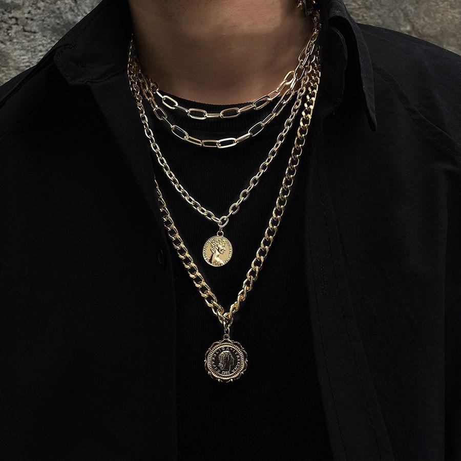 Jewelry Heavy Metal Texture Queen Embossed Pendant Necklace Sweater Chain Female Simple Multilayer Necklace