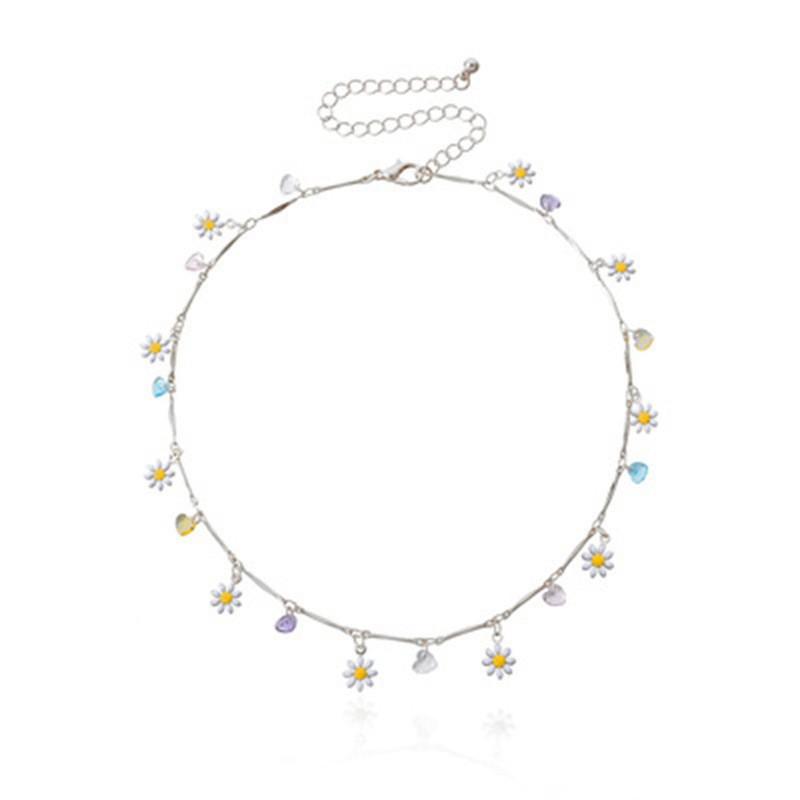 Creative Jewelry Small Daisy Clavicle Chain Necklace Ladies Simple Temperament Painted Drip Glaze Flower Necklace