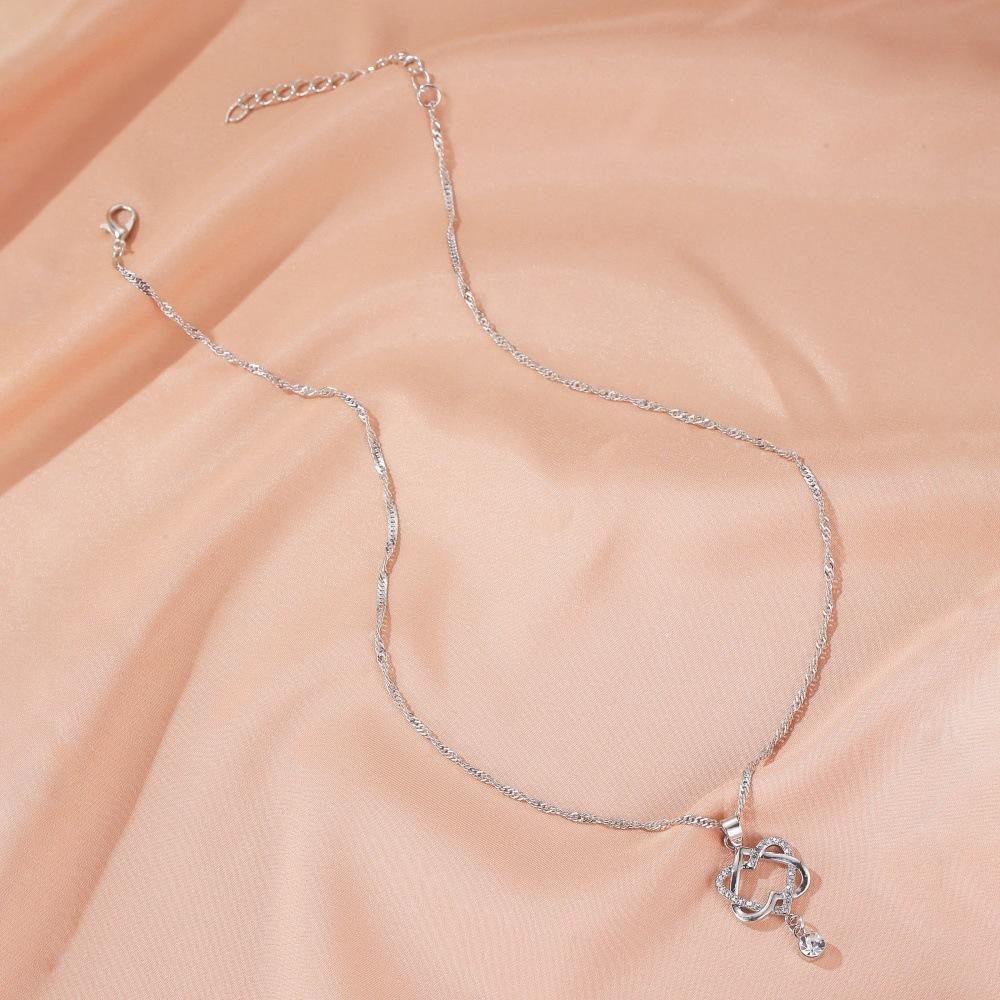 Jewelry heart-to-heart pendant clavicle chain love concentric knot necklace Valentine's Day gift