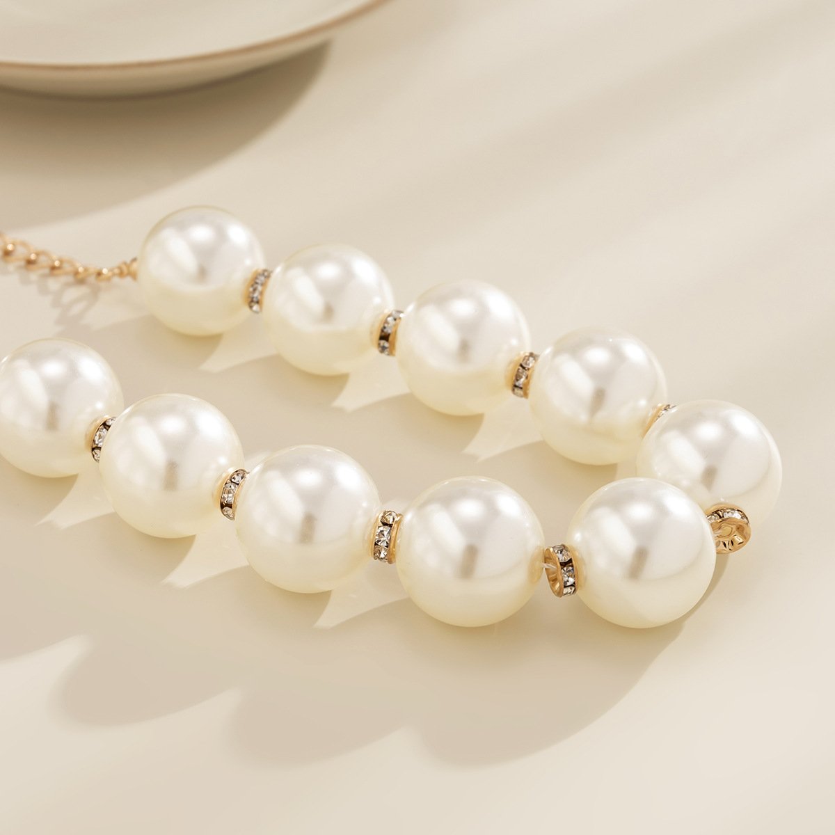 Jewelry Xiaoxiang Fashion Beaded Versatile Necklace Light Luxury Rhinestone Design Imitation Pearl Necklace