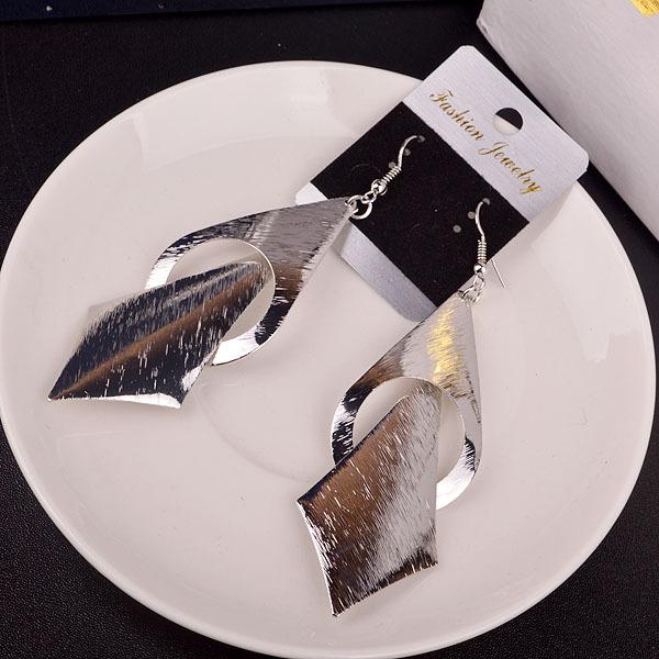 Baroque Indian frosted face ladies star earrings with personality tie-shaped all-match earrings