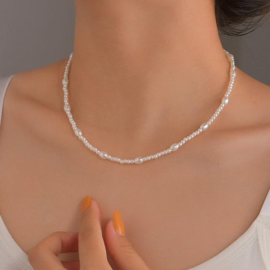 Fashion Temperament Oval Imitation Pearl Necklace Clavicle Chain Choker Ladies Accessories