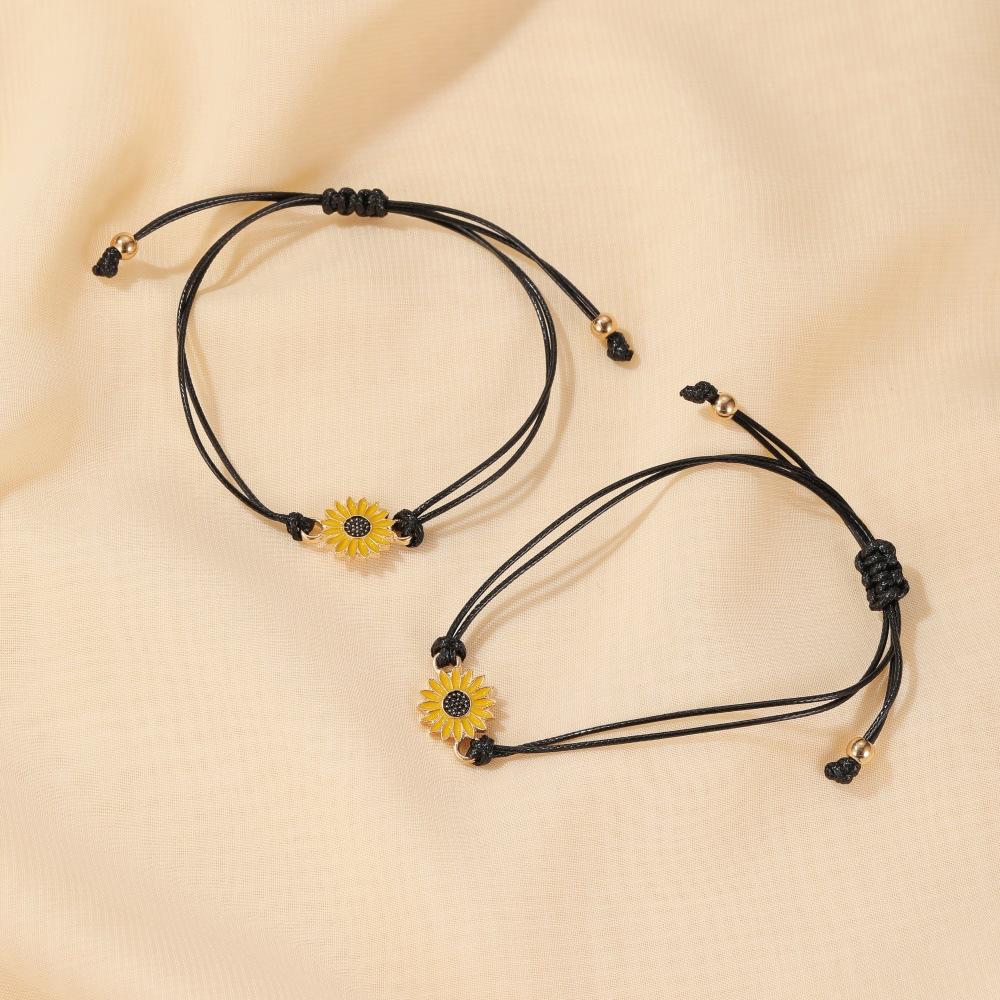 Summer small fresh couple sunflower bracelet Mori simple black rope bracelet for girlfriends and sisters hand rope gift