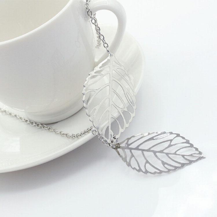 Retro Mori Metal Colorful Hollow Tree Leaf Necklace Simple and Versatile Clavicle Chain