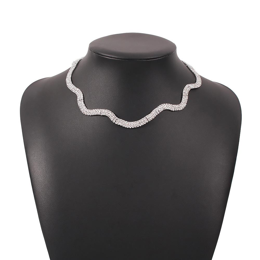 N8141 Explosive Necklace Female Claw Chain Diamond Temperament Simple Clavicle Chain Geometric Irregular Creative Necklace