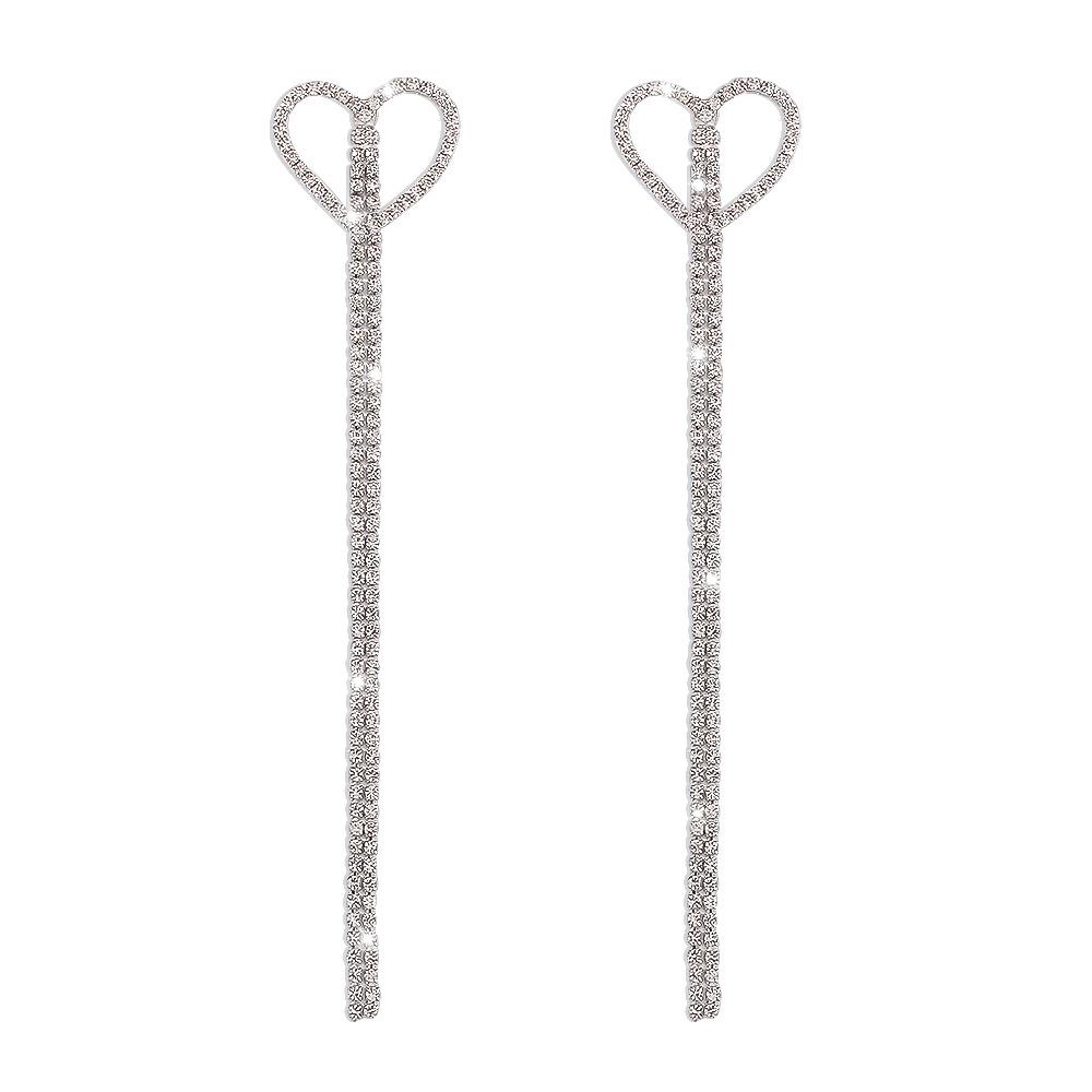 E991 Street Shoot Trendy Love Earrings Elegant Girl Heart Tassel Earrings Exaggerated Personality Long Earrings