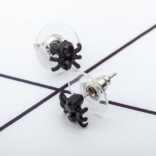 Fashion personality cute little spider stud earrings geometric earrings