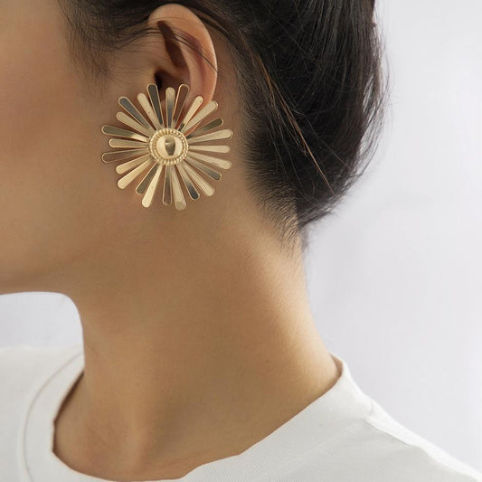 Jewelry cold personality exaggerated shiny metal earrings niche simple sunflower earrings women