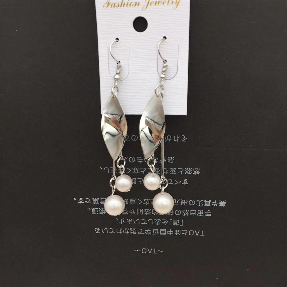 Long Tassel Metal Fake Imitation Pearl Earrings Internet Celebrity Live Pet Fan Gift