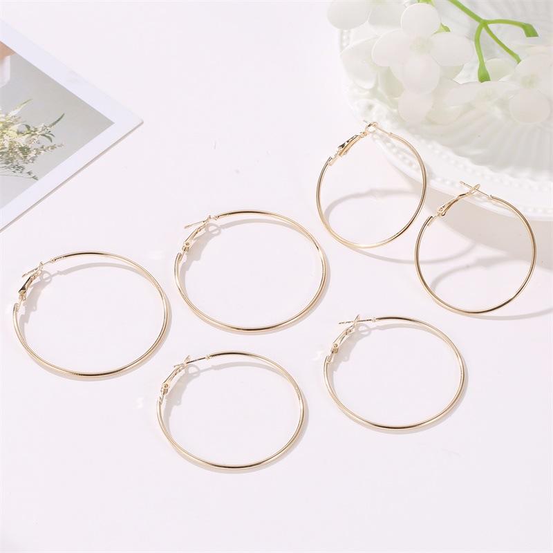 Fashion large, medium and small set circle stud earrings 6-piece set geometric earrings