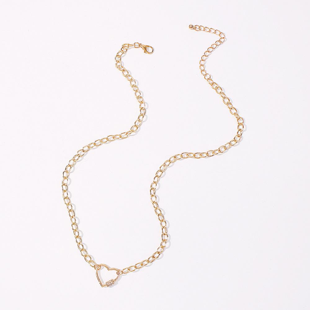 N8225 Popular Alloy Diamond Heart Necklace Temperament Retro Alloy Chain Personality Lock Necklace